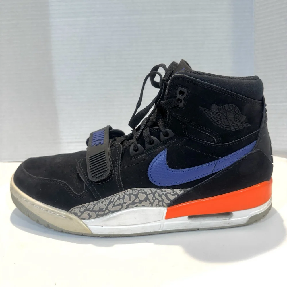 Nike Air Jordan Legacy 312 Knicks Sneaker Size:11 AV3922-048 Black Blue Orange